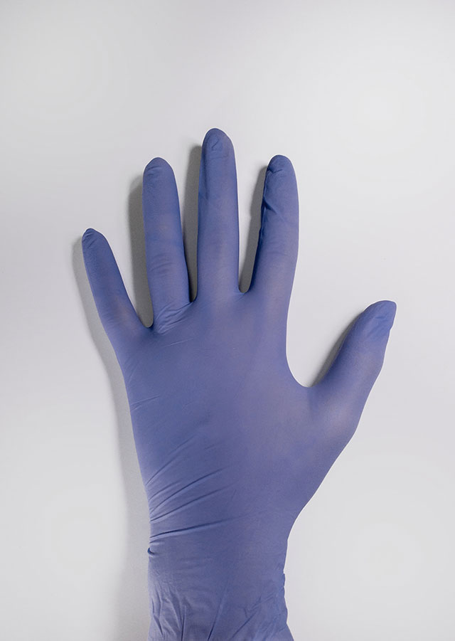 Na co zwrócić uwagę przy wyborze rękawiczek jednorazowych i środków do dezynfekcji