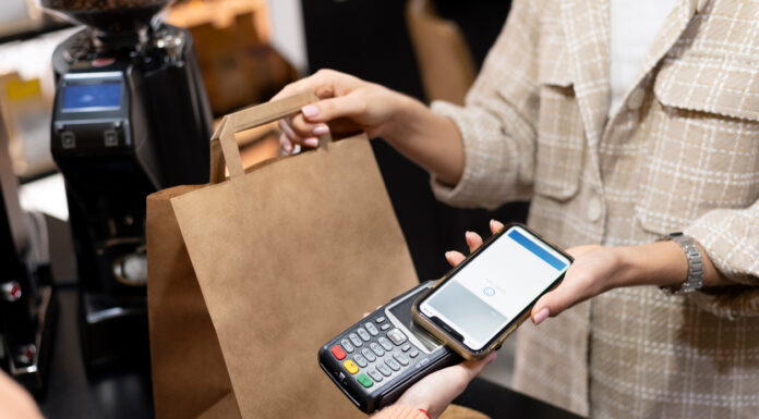 Łączysz sprzedaż stacjonarną ze sprzedażą online