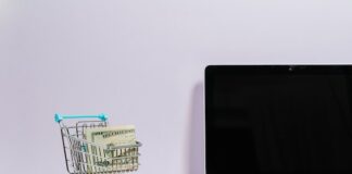 Jak zwiększyć sprzedaż elektroniki hurtowej online