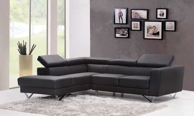 Jak wybrać idealną sofę do swojego salonu