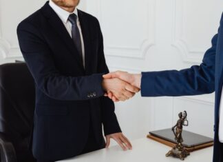 Kancelaria radców prawnych – jak zadbać o bezpieczeństwo prawne podczas rozwoju firmy? Kancelaria radców prawnych