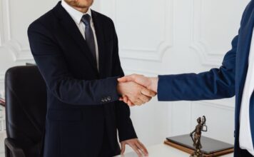 Kancelaria radców prawnych – jak zadbać o bezpieczeństwo prawne podczas rozwoju firmy? Kancelaria radców prawnych